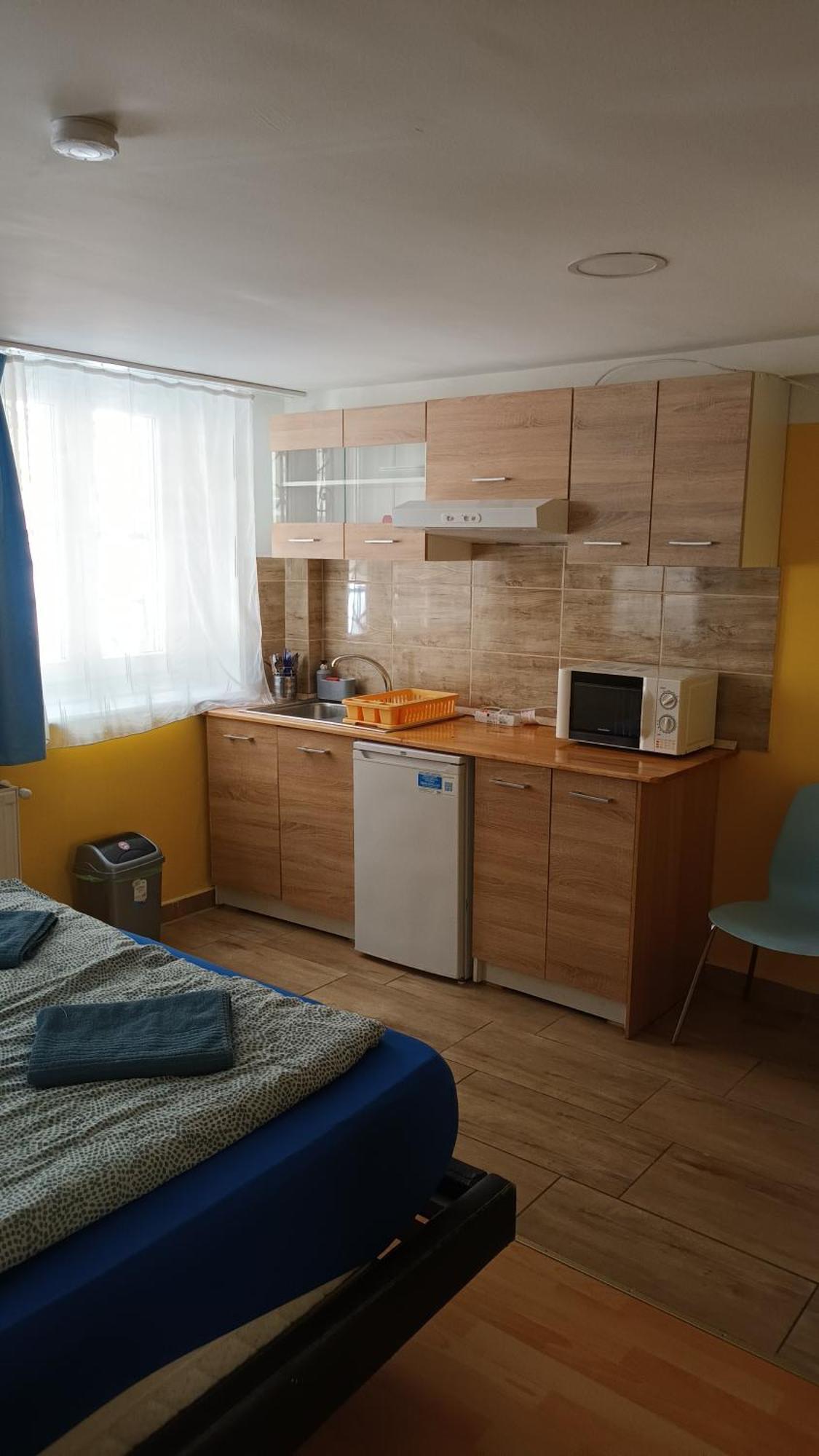 Deniz Guesthouse บูดาเปสต์ ภายนอก รูปภาพ